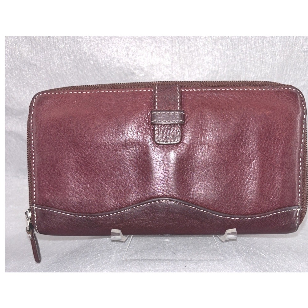 TIGNANELLO Two Tone Burgundy Leather‎ Zip Around Wallet  Card Slots Key Ring EUC